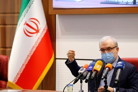 بخش های متعددی از حکومت نه فقط دولت باید در امنیت غذایی گام بردارند وزیر بهداشت در مراسم بزرگداشت روز ایمنی غذا